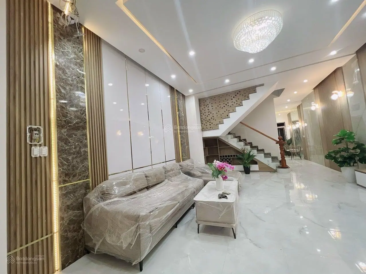 Bán nhà hoàn thiện đường Số 5 khu đô thị Tây Bắc, TP Rạch Giá, Kiên Giang