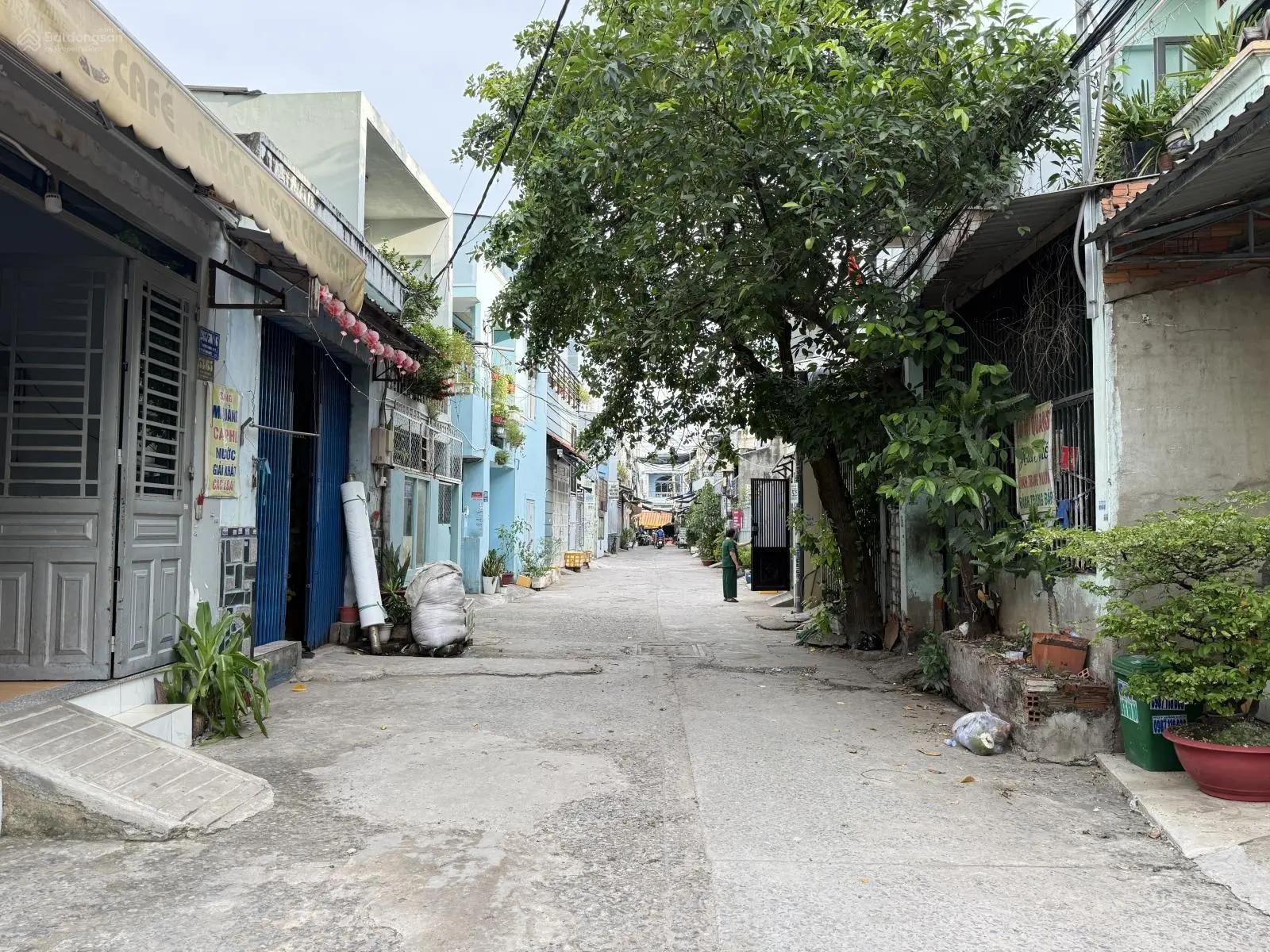 Nhà đường thông Trường Chinh, Sát chợ Lạc Quang, DT:4x16M, Lửng, 3 Lầu, 4PN, Gara ô tô, 7,85 tỷ