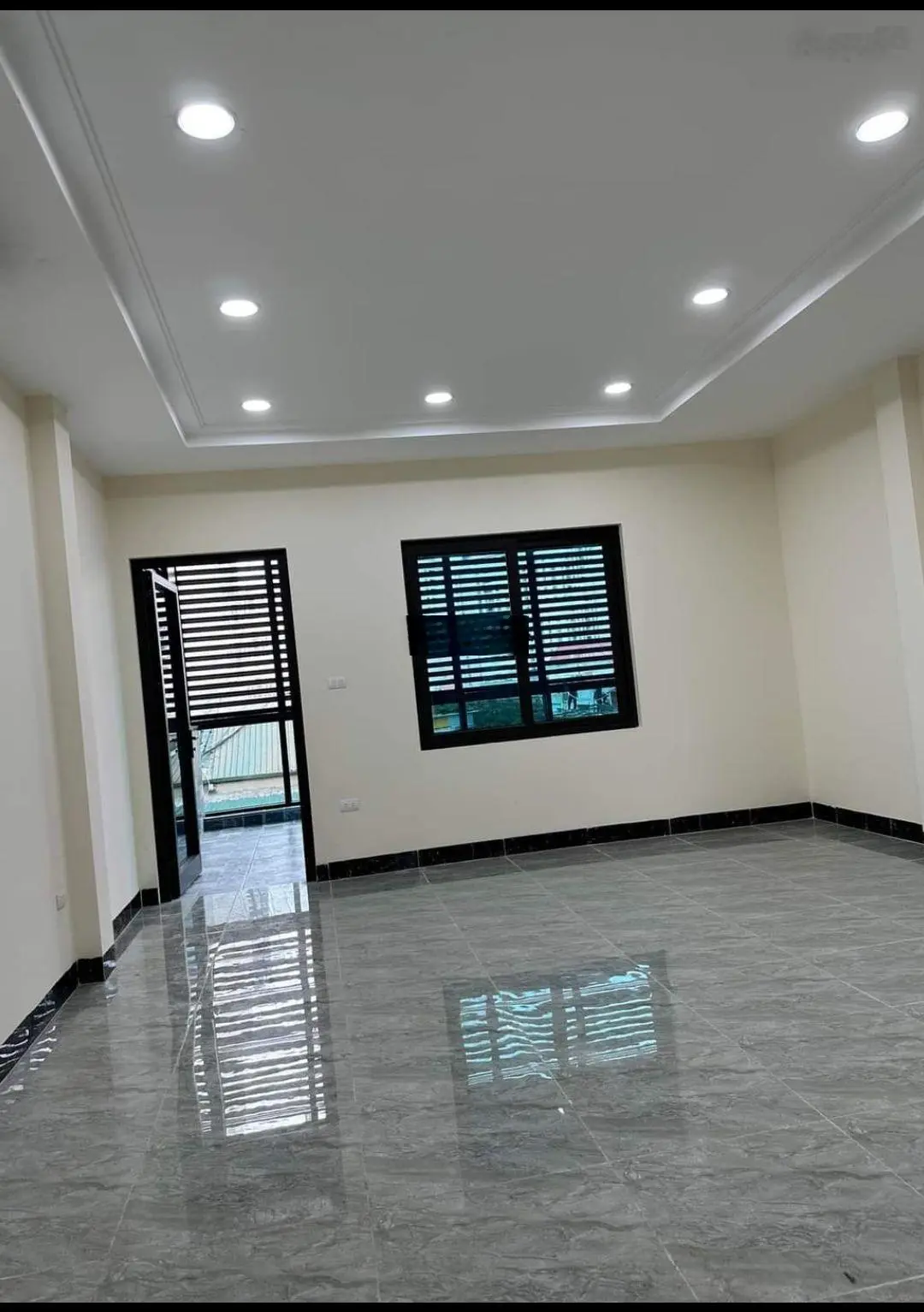 Chính chủ gửi bán nhà Nguyễn Thị Định diện tích 60m, 6tầng thang máy nhà mới koong