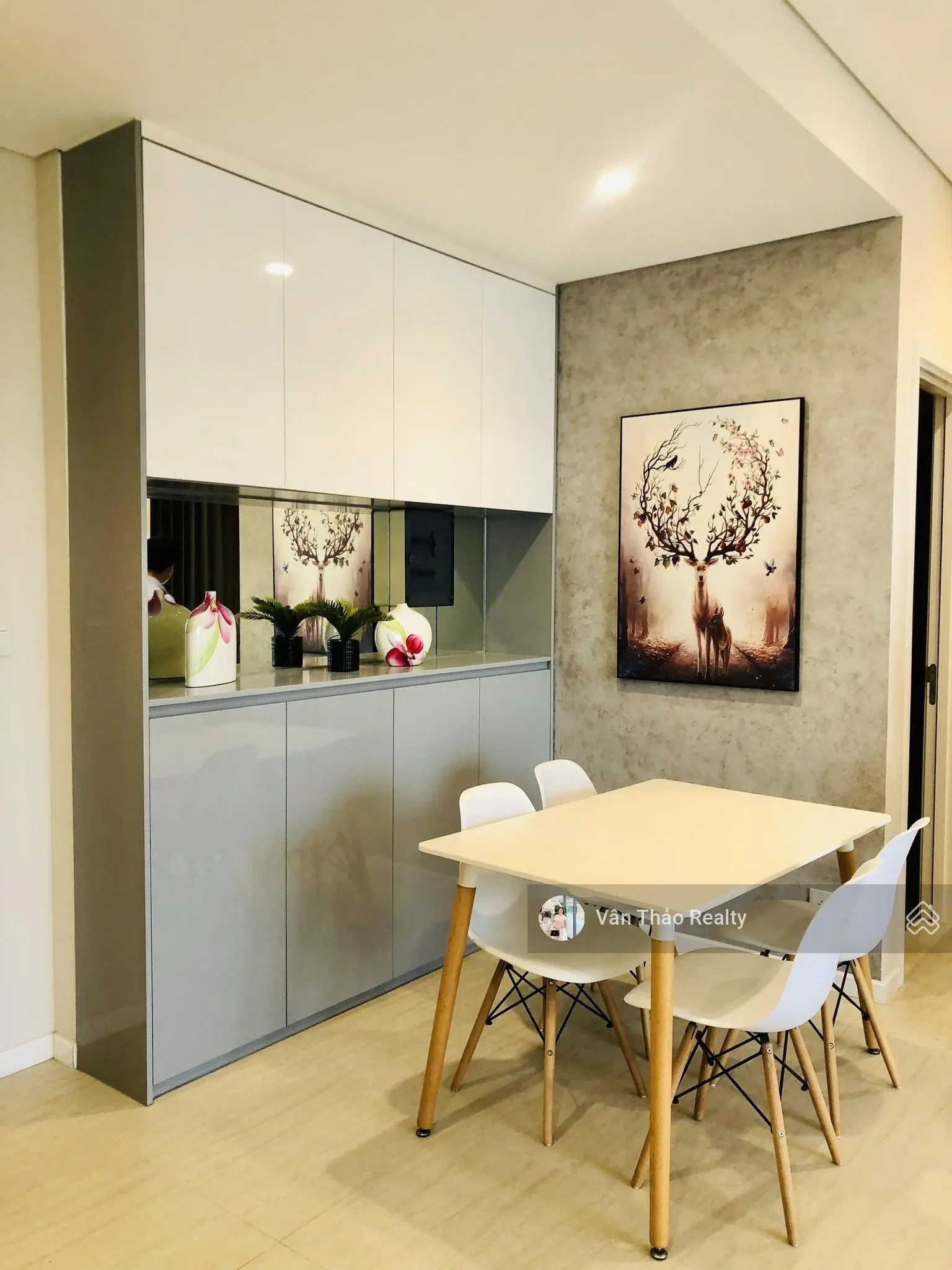 (Giá cực rẻ) căn hộ 2PN 83m2 - 5.6 tỷ view sông mát mẻ suốt 365 ngày tiêu chuẩn Resort ngay Quận 2
