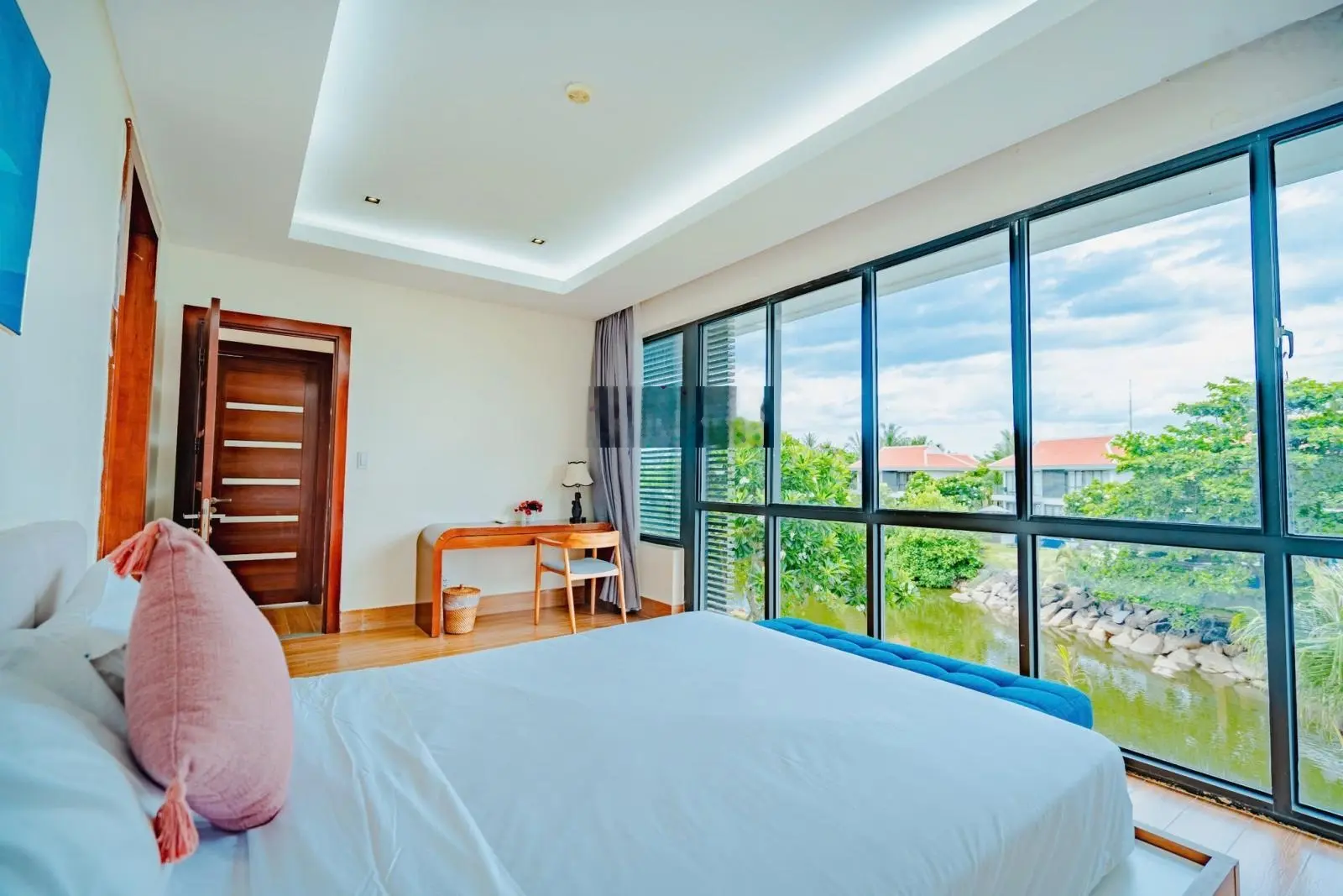 Hàng hiếm - biệt thự biển Ocean Villa - 1 căn đẹp 2 mặt tiền giá tốt nhất thị trường sở hữu lâu dài