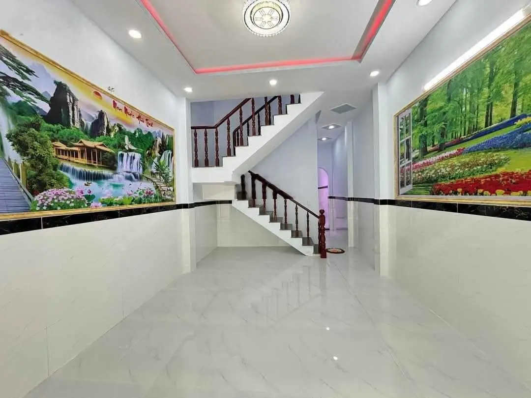 Bán nhà 2 tầng btct mới đẹp - 60 m2 thổ cư, 4 pn - sát mặt tiền tth21 - 3 phút qua gò vấp - giá rẻ