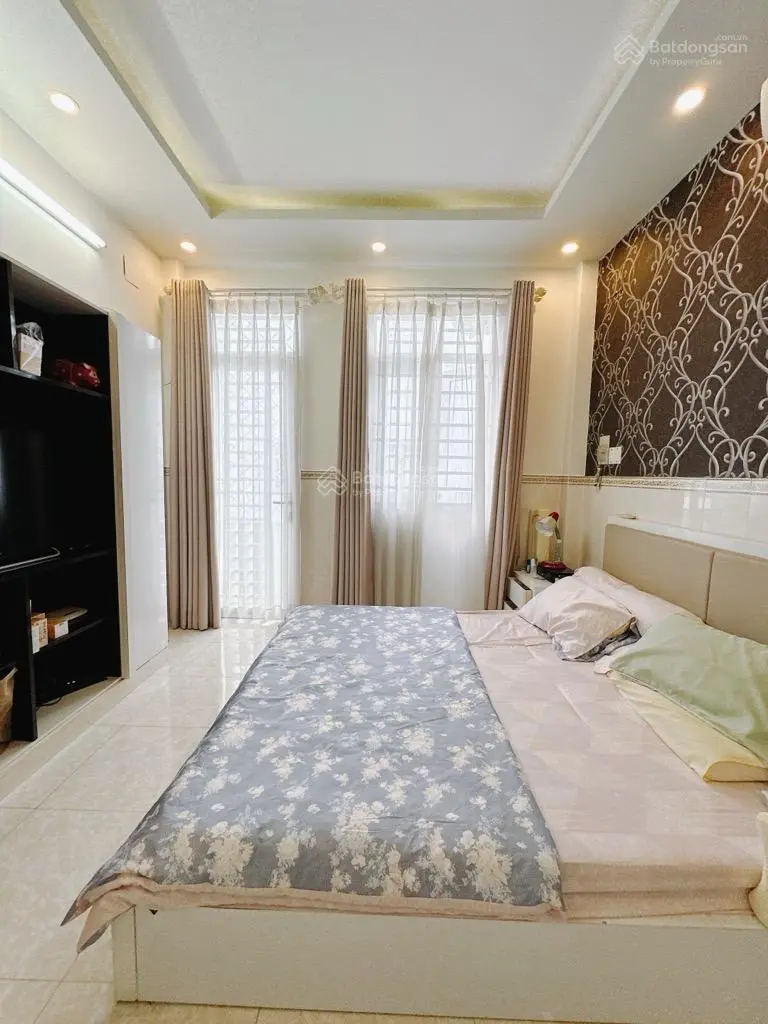 Siêu hiếm-mặt tiền đường số Quận 4-xe hơi đậu cửa chỉ 6,5tỷ