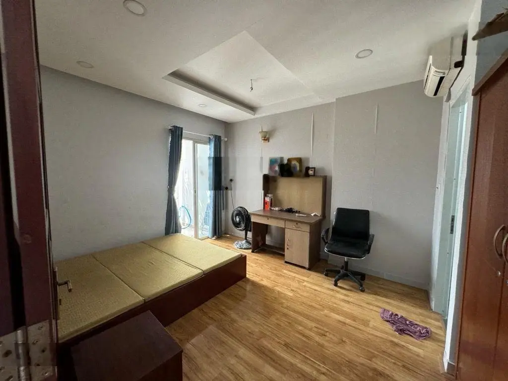 Bán Nhà Riêng 100m2, 12 tỷ tại Hẻm 904 Nguyễn Chí Thanh, P4, Q11, HCM