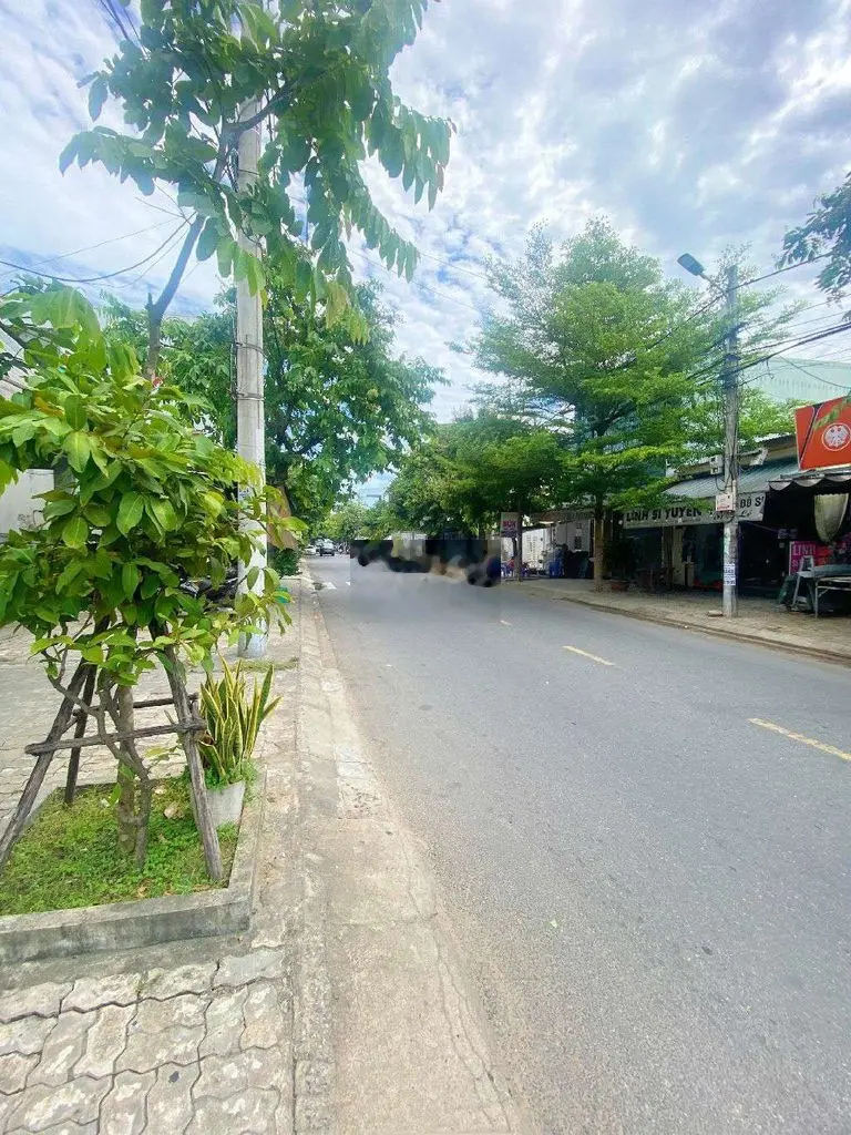Mặt Tiêng Tôn Đản Gần Chợ Hòa phát Tiện buôn bán
