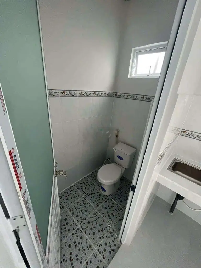 Chính chủ cần bán gấp dãy trọ 16 phòng ngay chợ Bình Chánh giá 2tỷ3