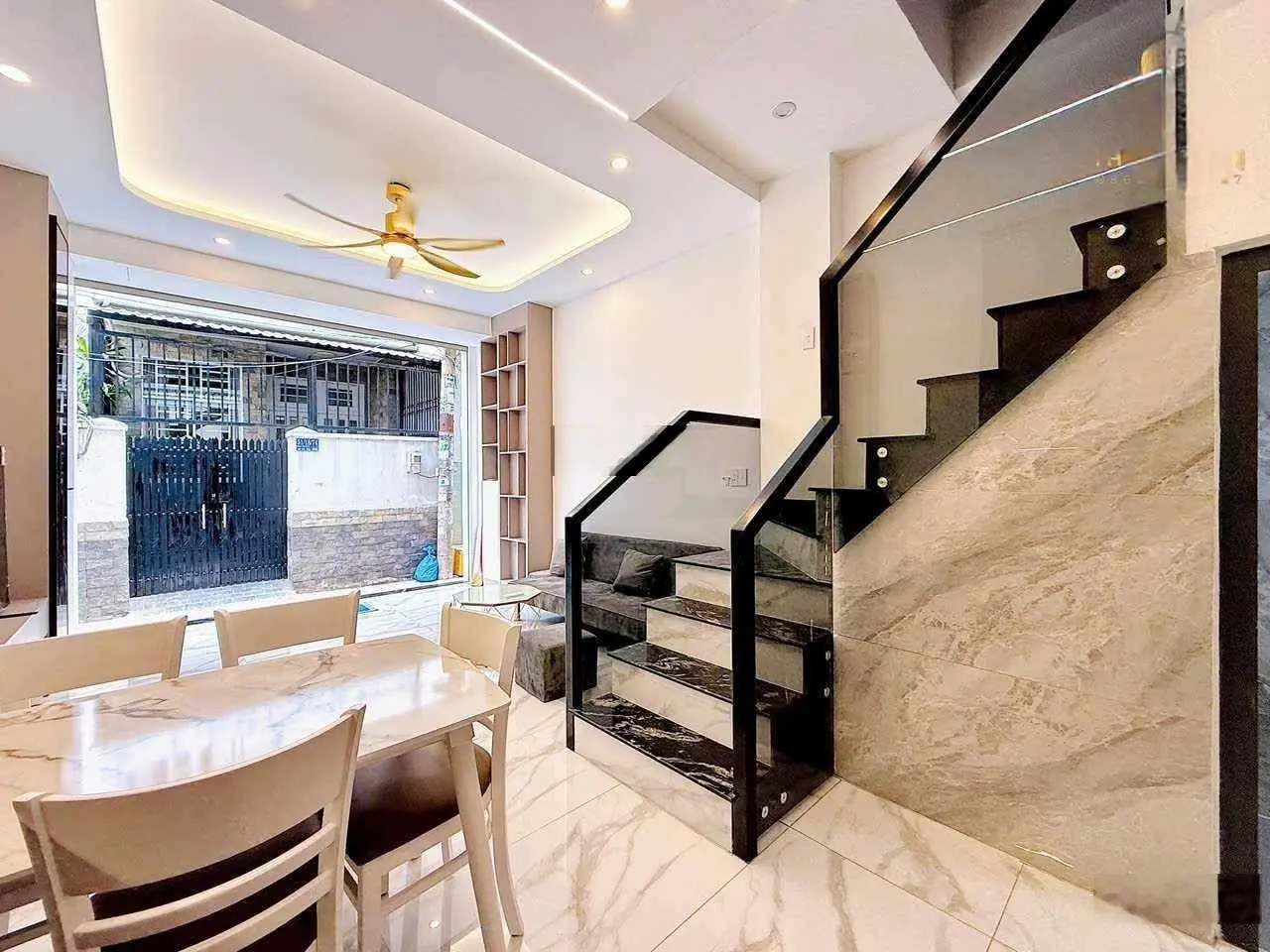 Chủ cần bán nhà đẹp - phạm văn chiêu, p.14, gò vấp- giá 4,3 tỷ, gần ngã 4 quang trung