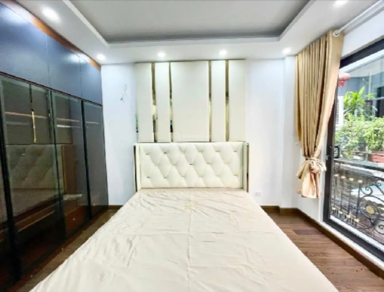 Bán nhà phố bùi xương trạch_thanh xuân_nhà đẹp nội thất xịn_kinh doanh sầm uất_dt 40m_7.9 tỷ