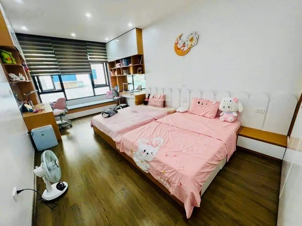 Bán Gấp nhà lưu Hữu phước 66m2 x 4 tầng mặt tiền 4,2m nhà dân xây xung quanh ngập tràn tiện ích