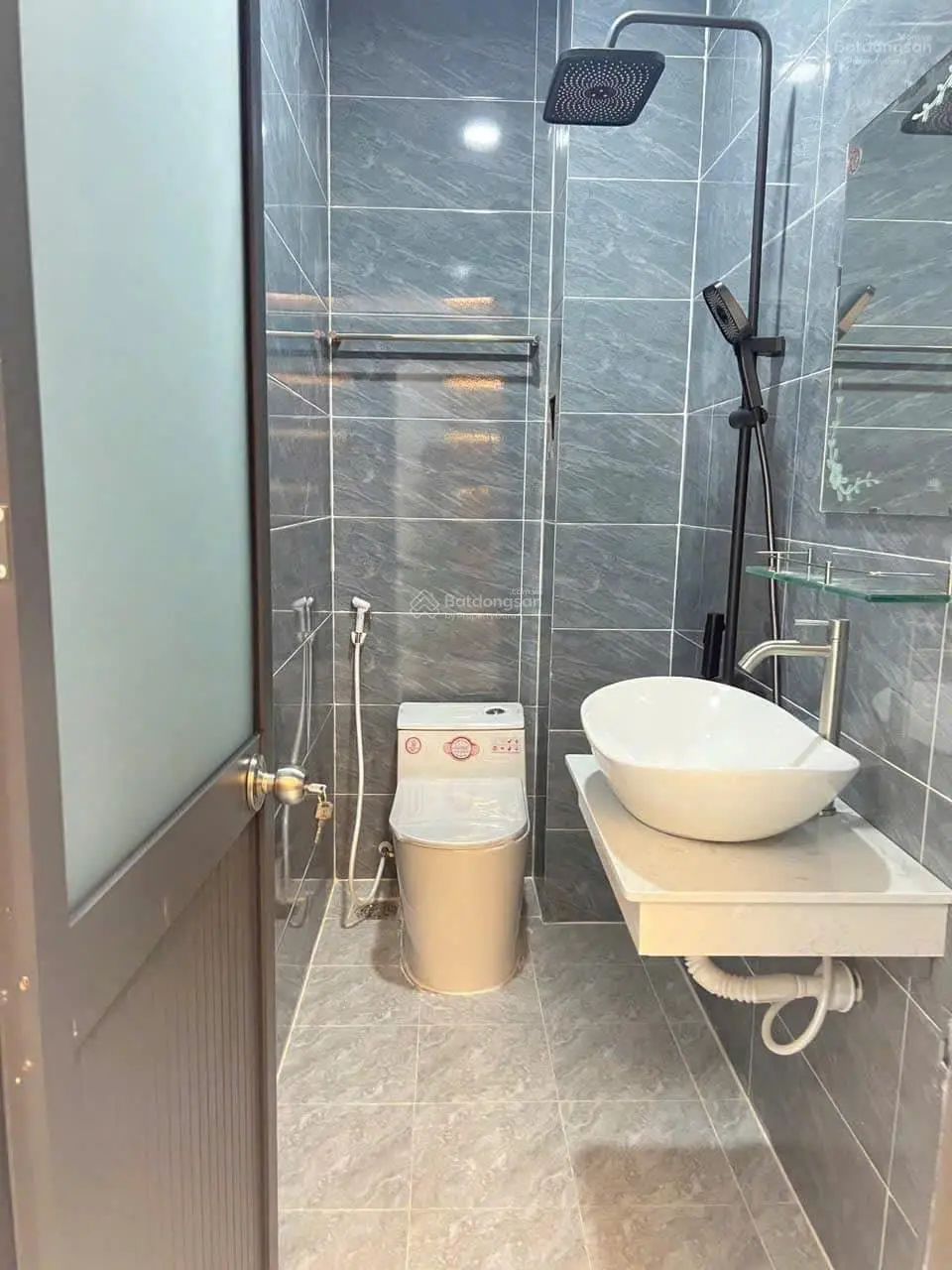 Bán nhà riêng tại Đinh Đức Thiện, Bình Chánh, HCM, 80m2, đẹp, nhiều tiện ích