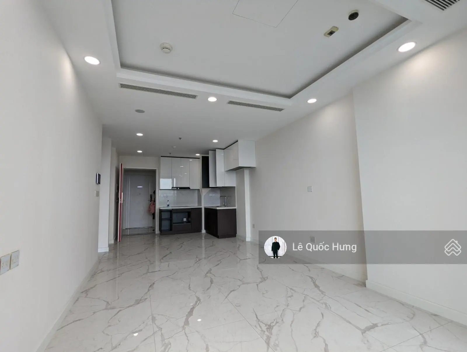 Bán Văn Phòng Đa Năng (2PN+2WC) DT 70m2 giá bán 2ty800. LH: 0903 705 ***Hưng)