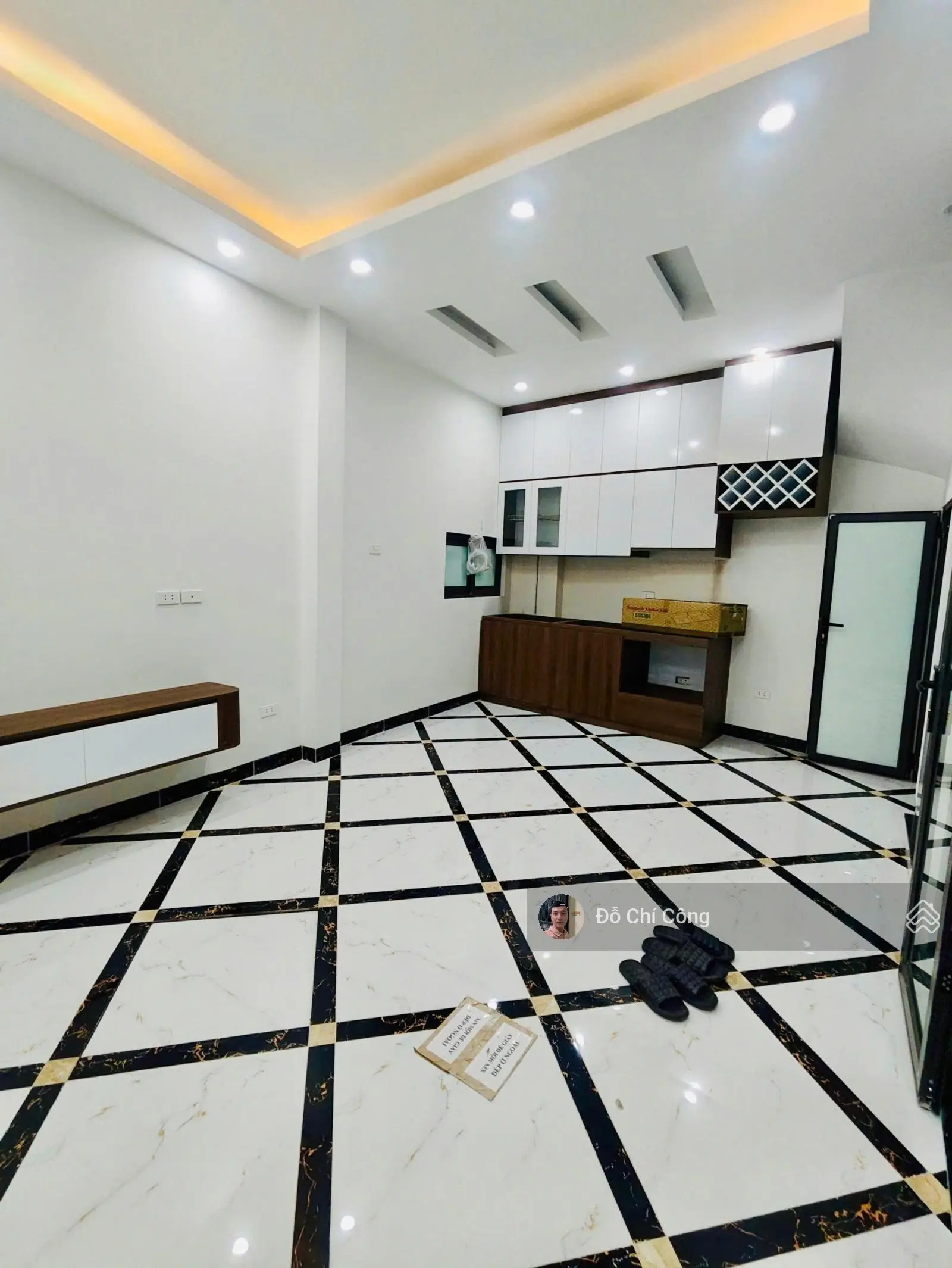 5,2 tỷ - 40m2 - Trương Định - nhà mới full nội thất - mặt ngõ thông
