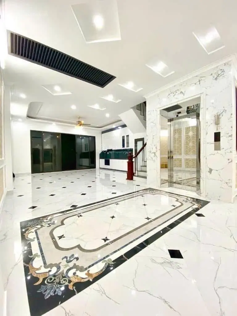 Chị Ngọc vừa nhờ #bánnhà trung tâm #HaiBàTrưng, #Thangmáy, xây 6T, Mới, Hiếm, 37m2, 7.4 tỉ