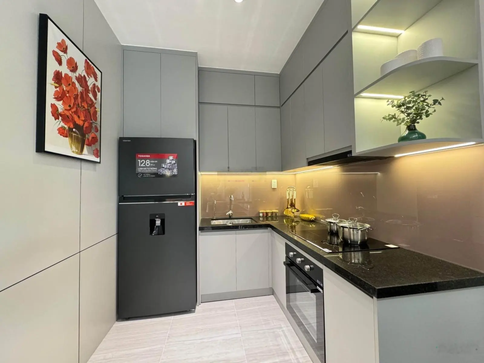 Thanh lý gấp căn hộ chung cư Millennium Masteri 72m2 ở 132 Đ. Bến Vân Đồn