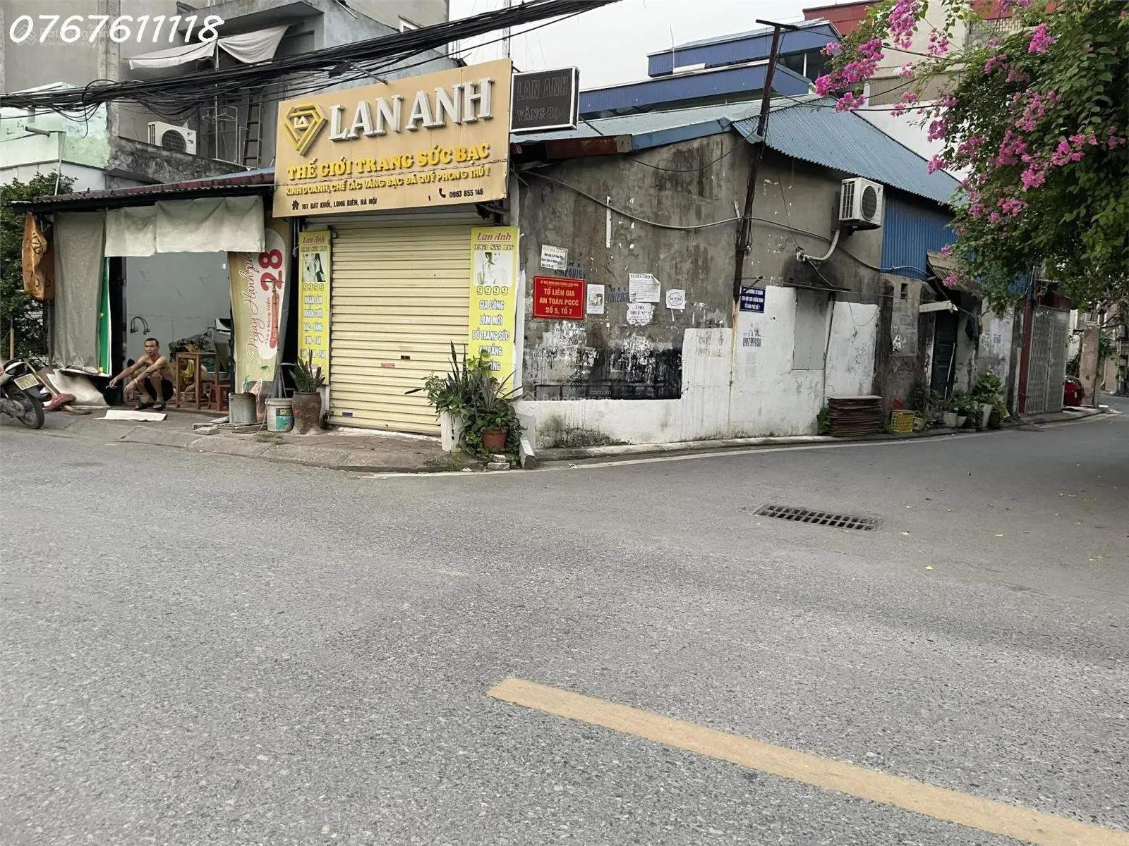 Bán đất mặt đường Bát Khối, Long Biên. Diện tích 80m2, giá 10 tỷ