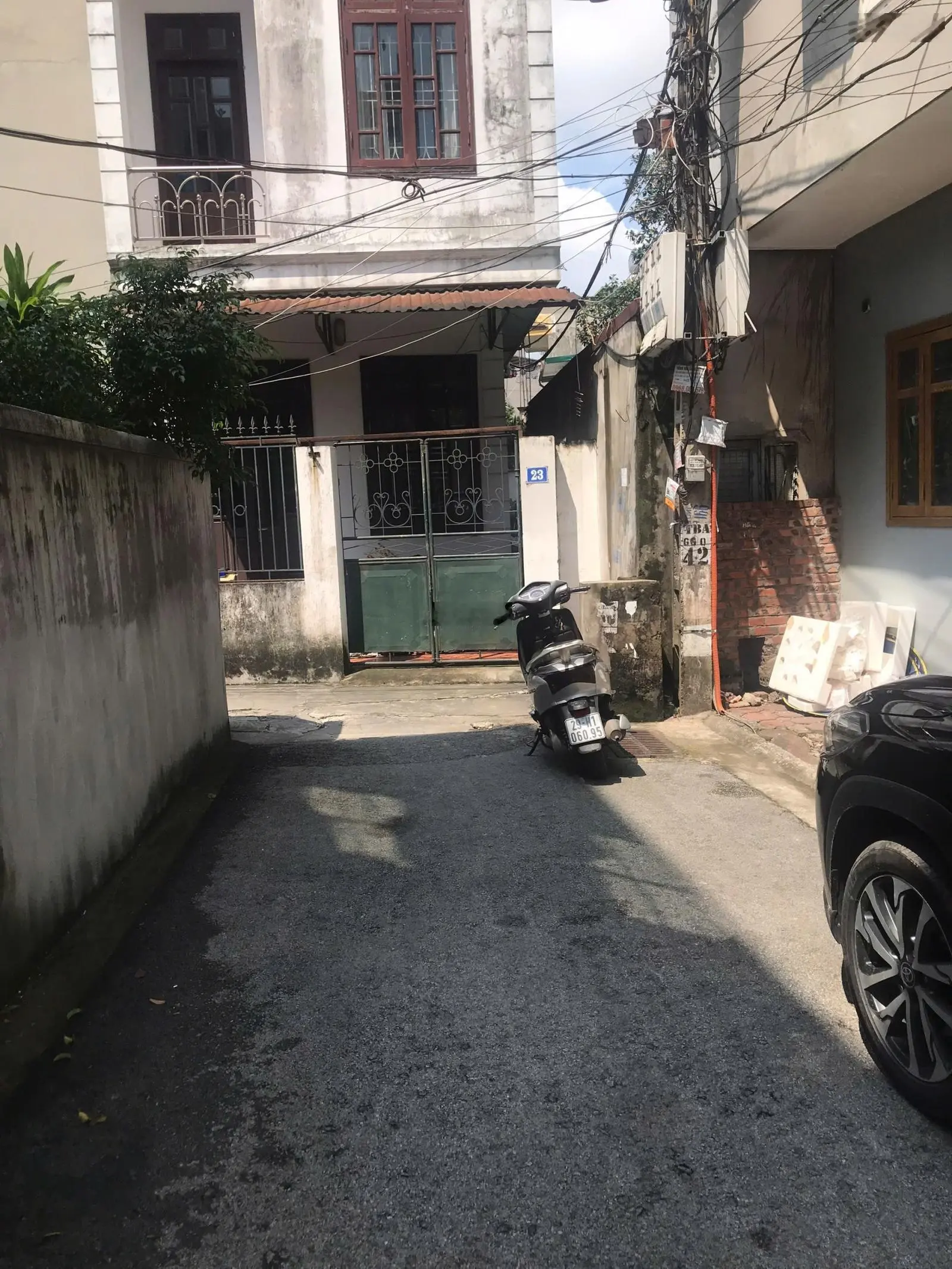 Chính chủ nhờ bán nhà dt 51m2, mt 5m, ô tô vào nhà, chợ Gia Quất, gần cầu Chương Dương giá 4.55 tỷ