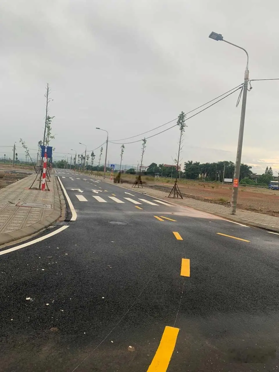 Quá rẻ chỉ có 1,8 tỷ tận 180m2 full thổ cư mặt tiền 10m