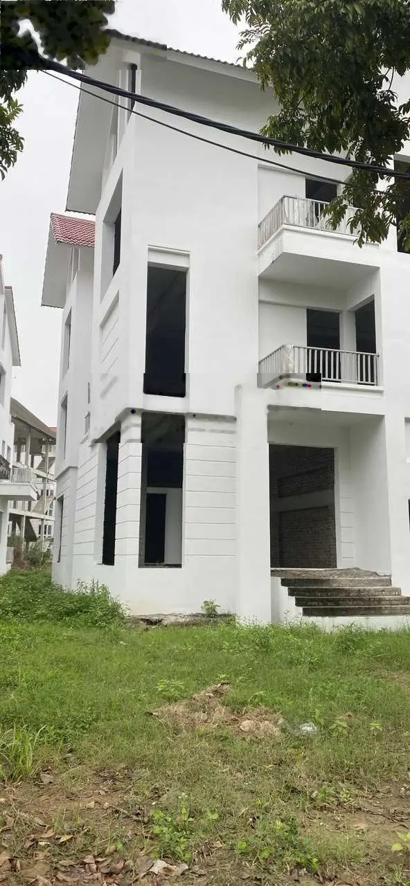 Cần bán biệt thự tại Ngôi Nhà Mới (New House City)
