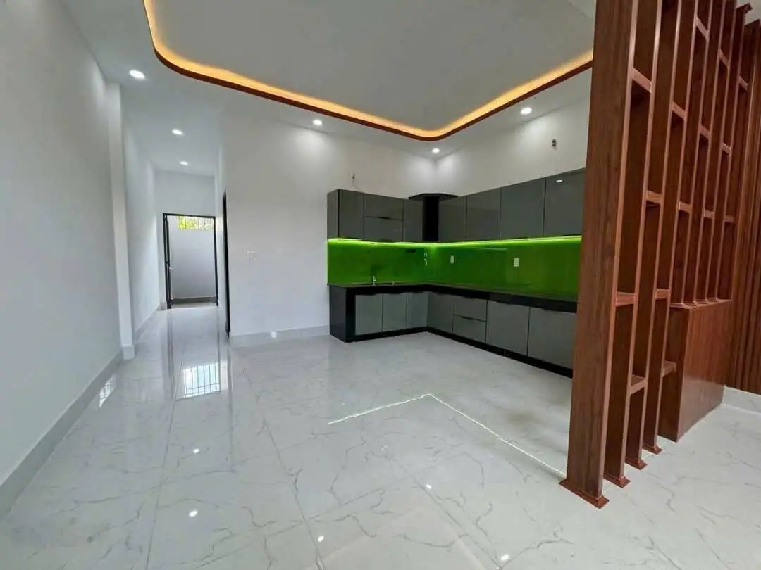 Chính Chủ Cần Bán 1 Trệt 1 Lầu Chỉ 2 tỷ 250Tr / ngay TT Đức Hòa , Long An