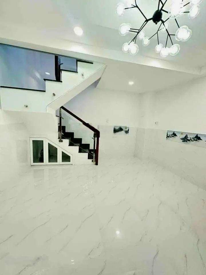 Chuyển công tác bán nhà Thất Sơn-P15-Q10 trong khu Cư Xá Bắc Hải, 62m2 HĐ cho thuê 20 triệu