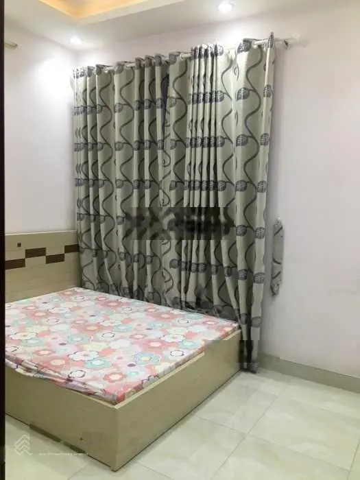 Bán nhà 3 tầng ngang gần 9m (8.6 x 13) sát mặt tiền Nguyễn Hữu Cảnh Bình Thạnh, hẻm 6m oto vào nhà