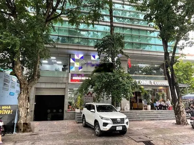 Tòa nhà Nguyễn Gia Thiều, Phường Võ Thị Sáu, Quận 3. DT 26x39m, CN 995m2, 1H 10 tầng, giá 500 tỷ