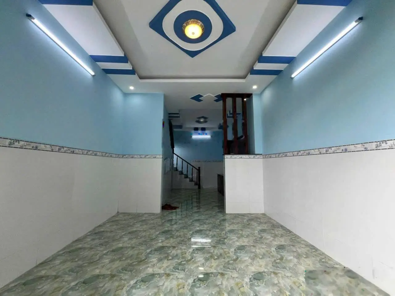 Thanh lý gấp nhà 1trệt, 1 lầu MT đường Thuận Giao 12, DT: 60m2, SHR, LH: 0909583211