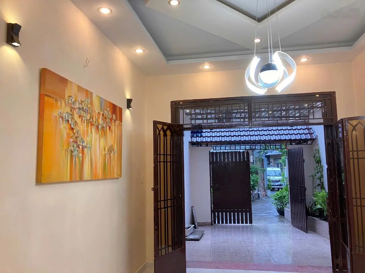 Gấp! Bán nhanh nhà Nguyễn Văn Đậu, HXH, nở hậu, giá 10 tỷ 080 thương lượng. Liên hệ 0906 435 ***