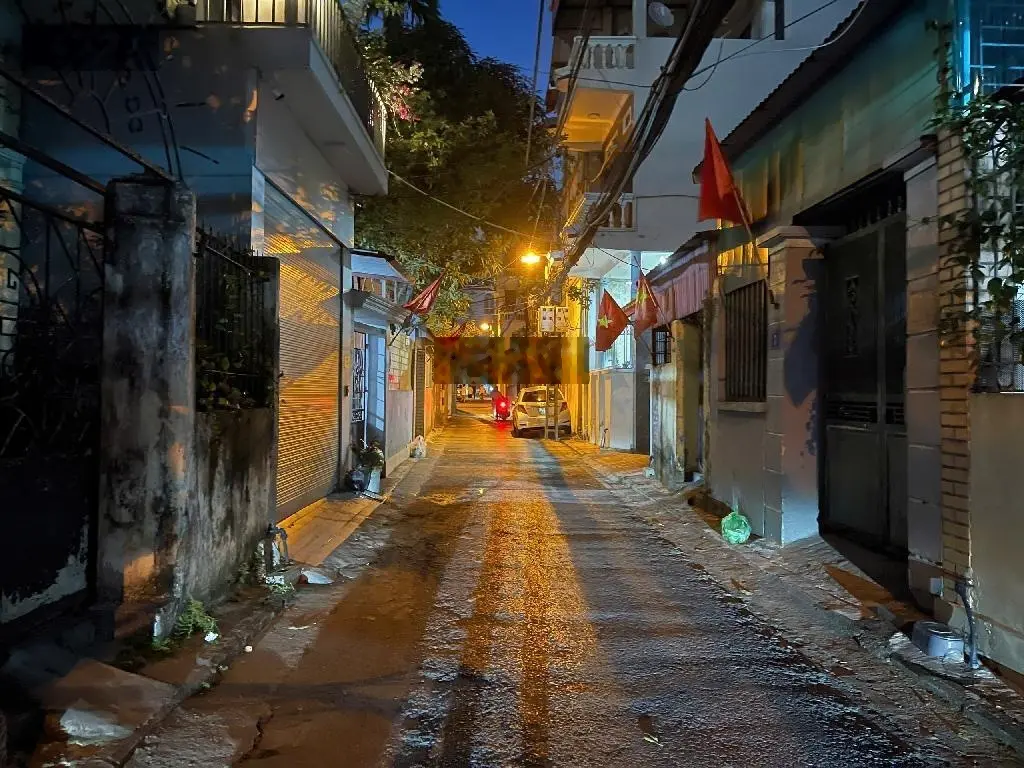 Đất Ngô Gia Tự 60m2 ngõ oto tránh, ngõ thông, 2 mặt thoáng.