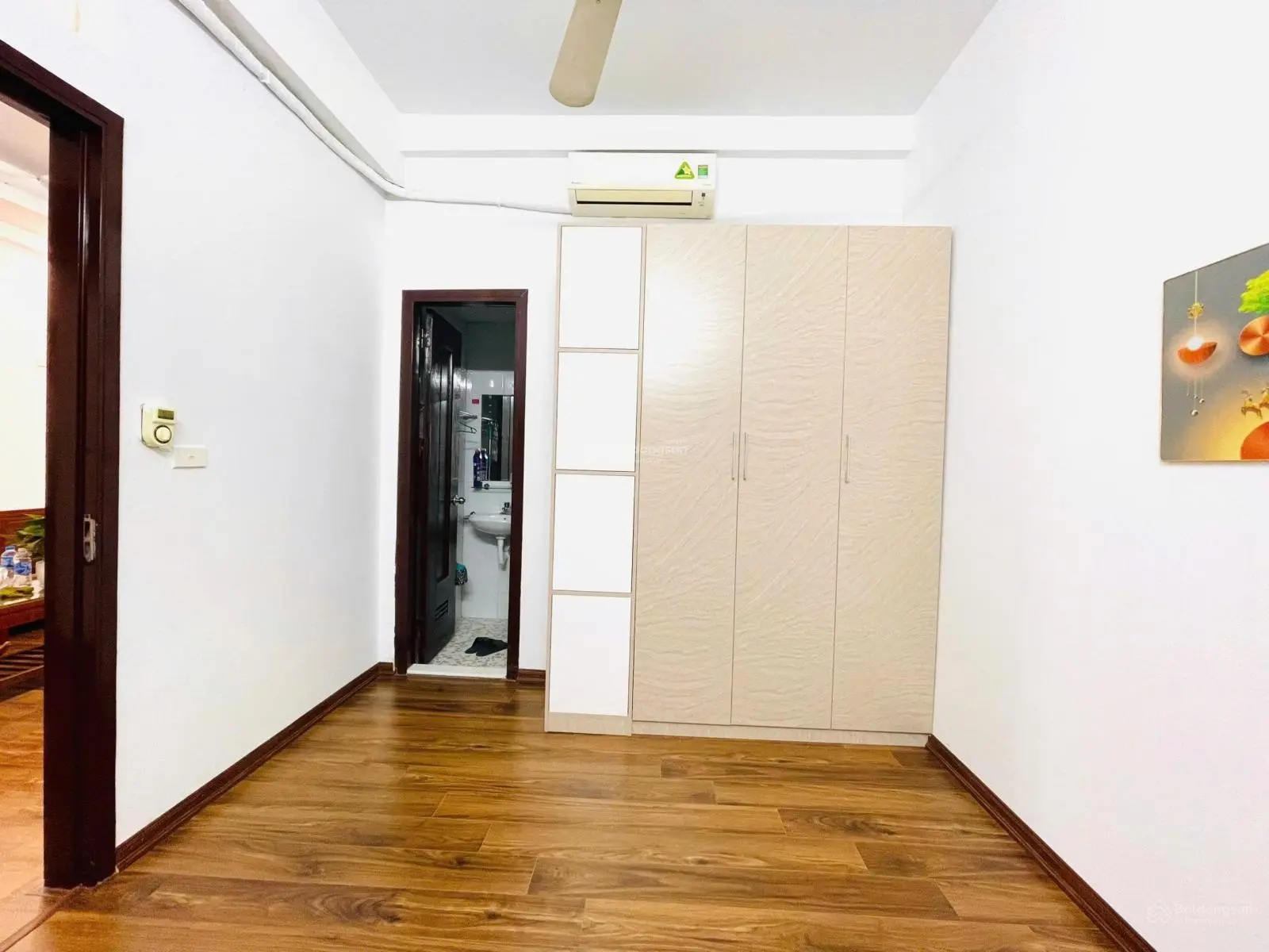Bán gấp căn hộ 2 ngủ CT12 KVKL-full nội thất như hình-sổ đỏ cất két-view cực thoáng-giá tốt nhất
