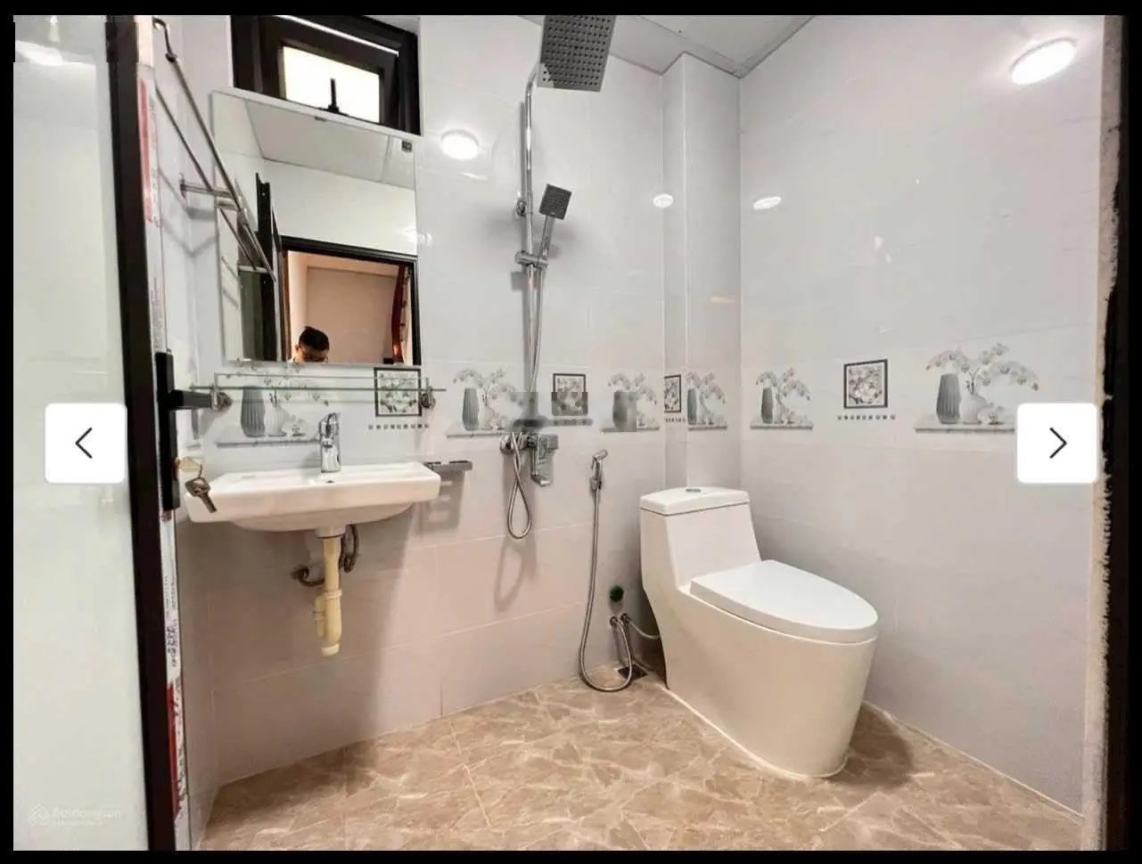 Cần bán siêu phẩm Mỹ Đình, nhà lô góc, hoa hậu, DT 42m2 xây 7T thang máy, kinh doanh. Giá 16 tỷ