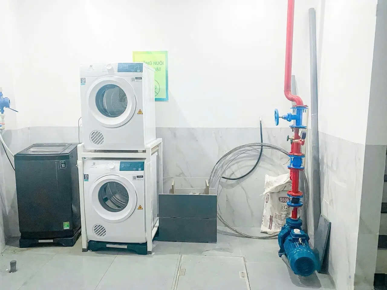 CẦN BÁN NHANH CHDV ĐÌNH THÔN_9 TẦNG THANG MÁY_28 PKK CHO THUÊ_DÒNG TIỀN ỔN ĐỊNH_PCCC TIÊU CHUẨN