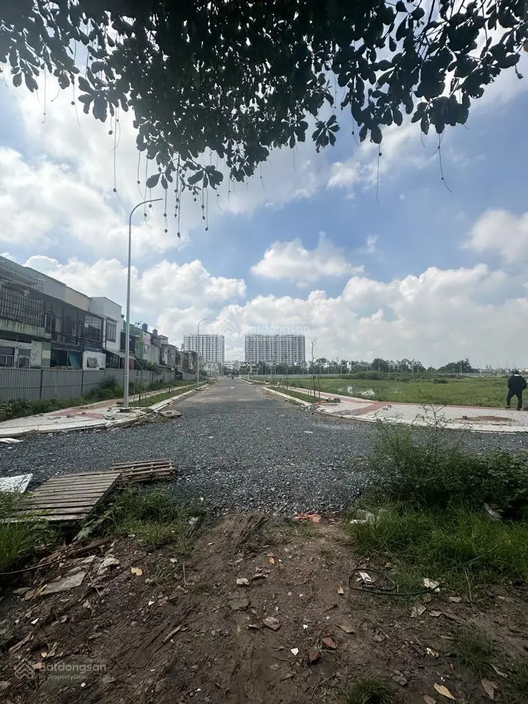 Bán nhà 2MT khu TĐC Tân Thới Nhất, Q12, giá 12,7 tỷ.