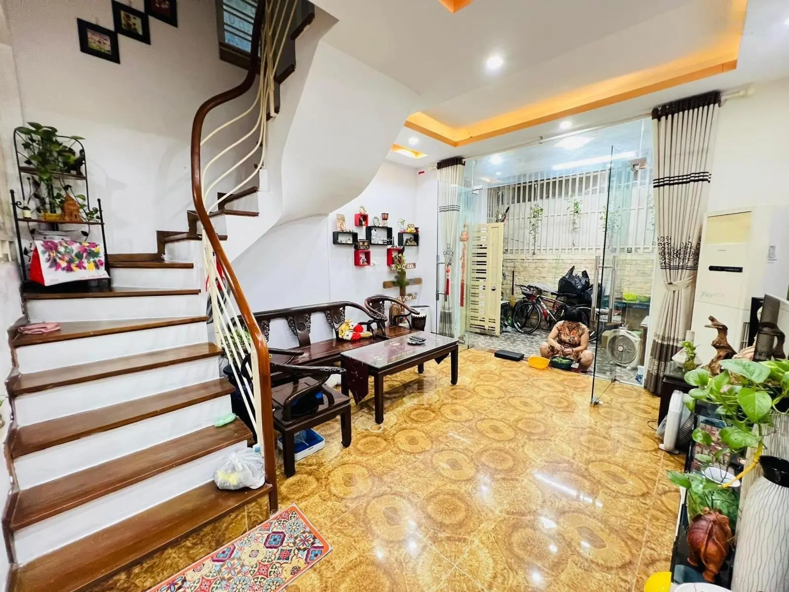 VƯƠNG THỪA VŨ - SIÊU PHẨM BAY NHANH 48M x 5 TẦNG x 4.4M