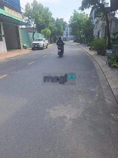 Mặt tiền đường 12m - gần 200m2, ngang 5.8m nở hậu - chính chủ chưa