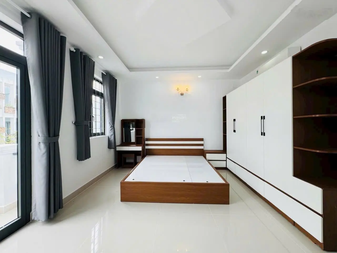 Bán nhà tân cổ điển-khu dân cư huỳnh tấn phát