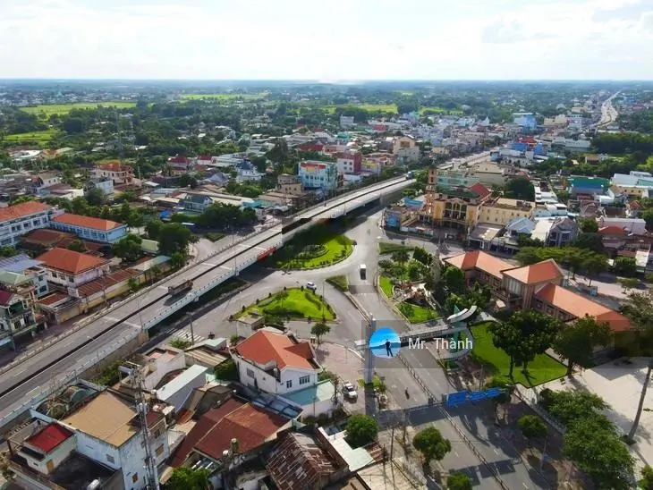 Chính chủ bán ngộp lô đất thổ 100m2, ngay thị trấn Củ Chi, trục đường buôn bán, giá: 1 tỷ 380 triệu