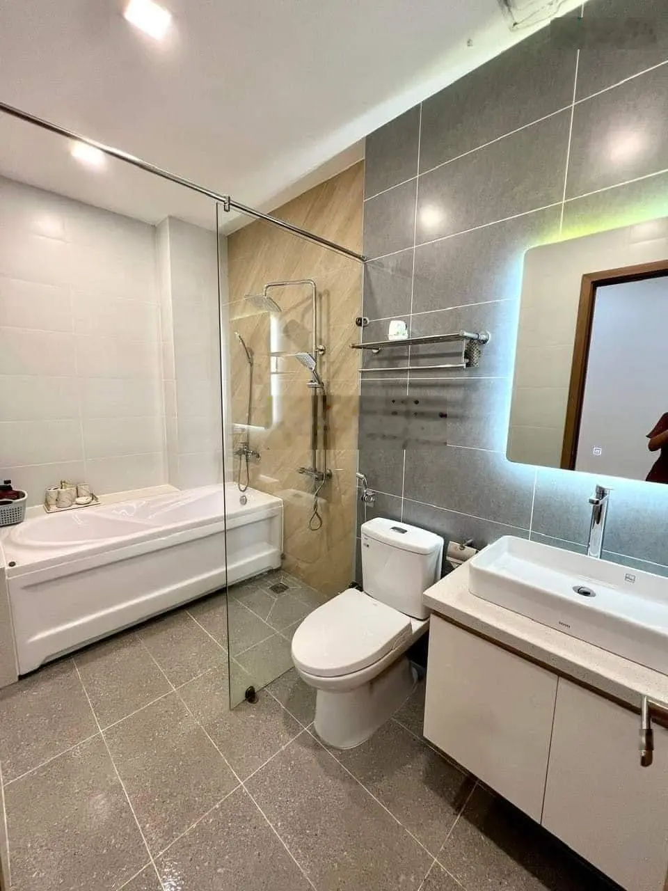 Cần bán nhà MT đường Số 7, GV - Giá 2 tỷ 850 / 70m2 (5x14m). Xe hơi thoải mái, SHR sang tên ngay