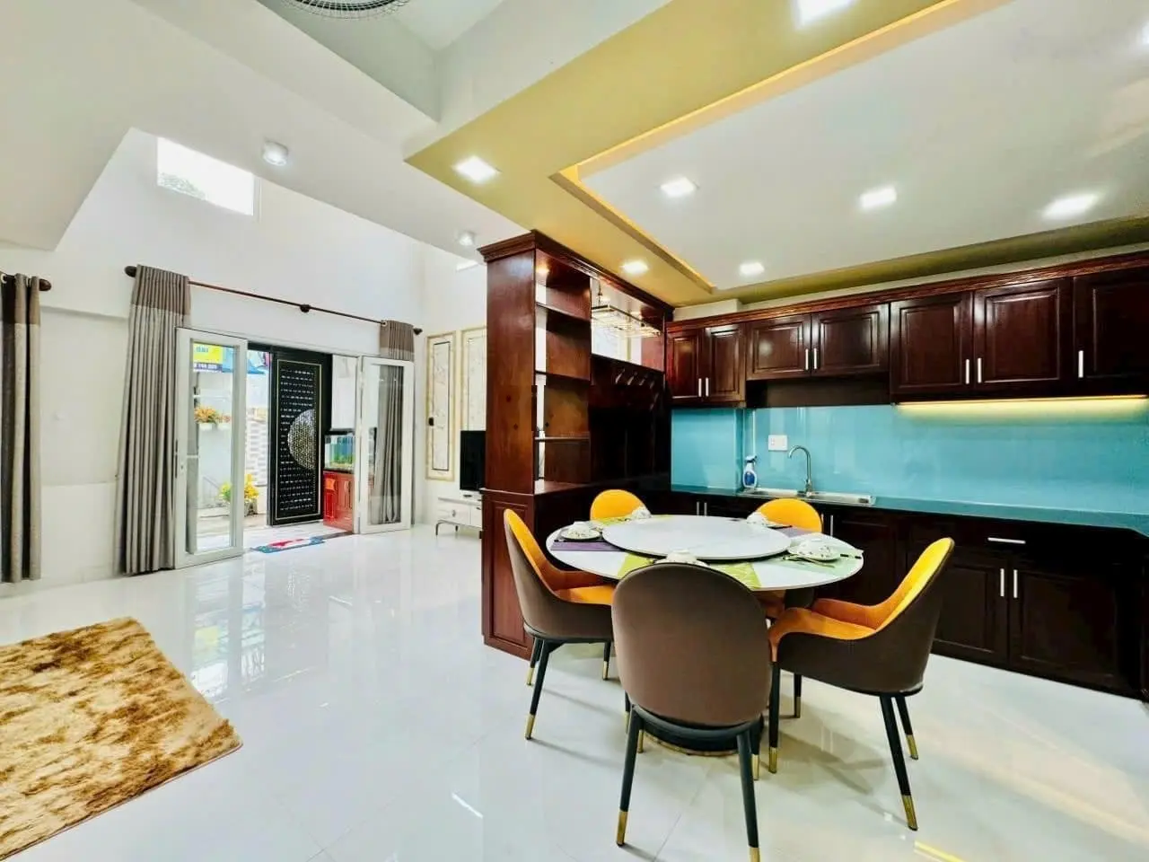 Gần BV Thống Nhất, nhà 1T2L hẻm 6m Lê Bình, P4, Q.Tân Bình giá 3tỷ550 sổ chính chủ, 63m2(4,5m*14m)