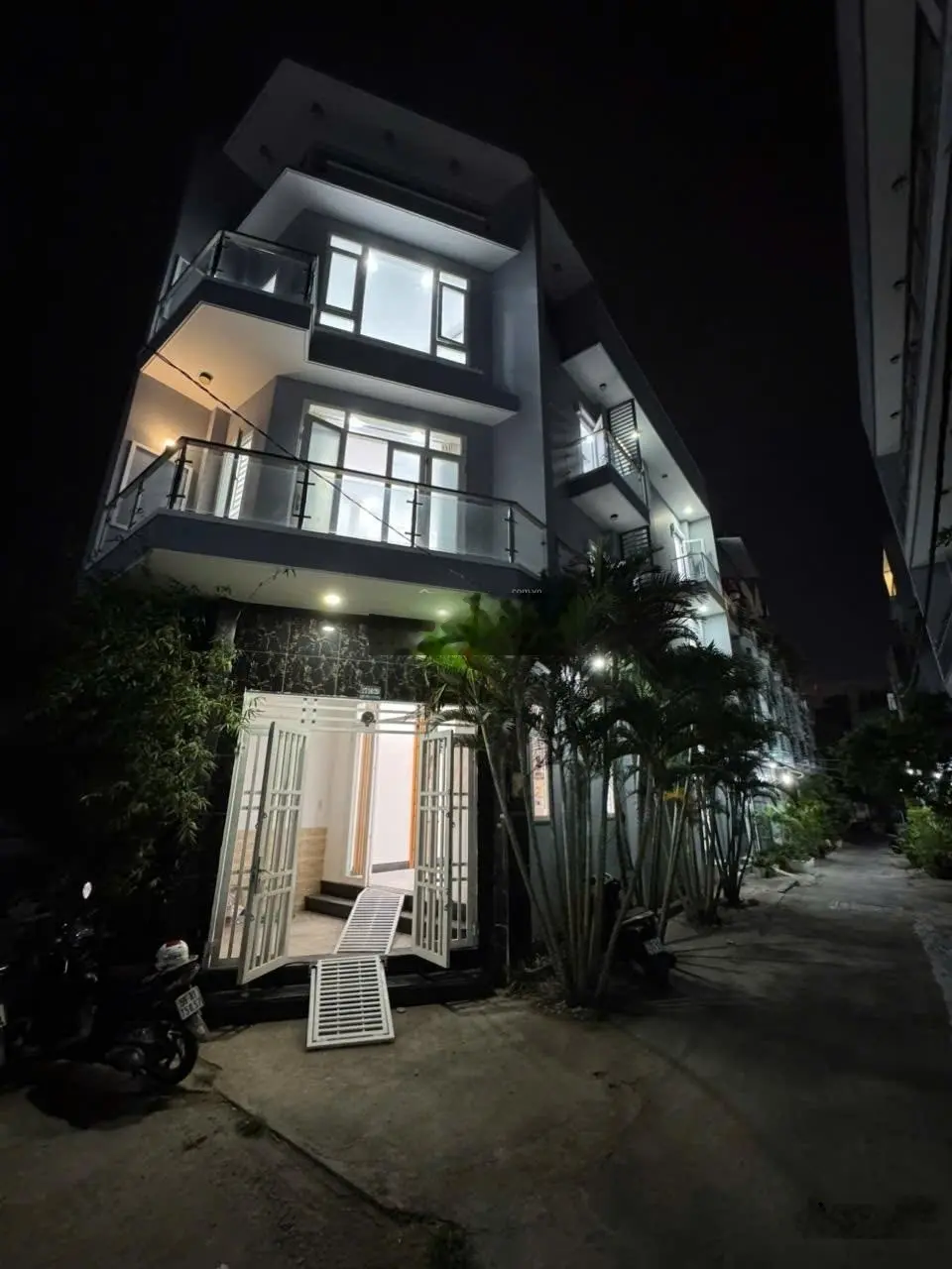 Bán NR 54m2, 4PN, 4WC tại Mễ Cốc, Q8, HCM giá 5,38 tỷ