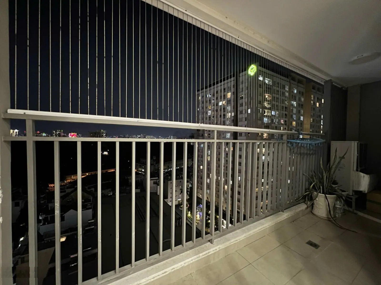 Bán Căn hộ Golden Mansion , 3PN , 2WC , Full Nội Thất , View Phổ Quang Giá : 5 Tỷ 480 thương lượng