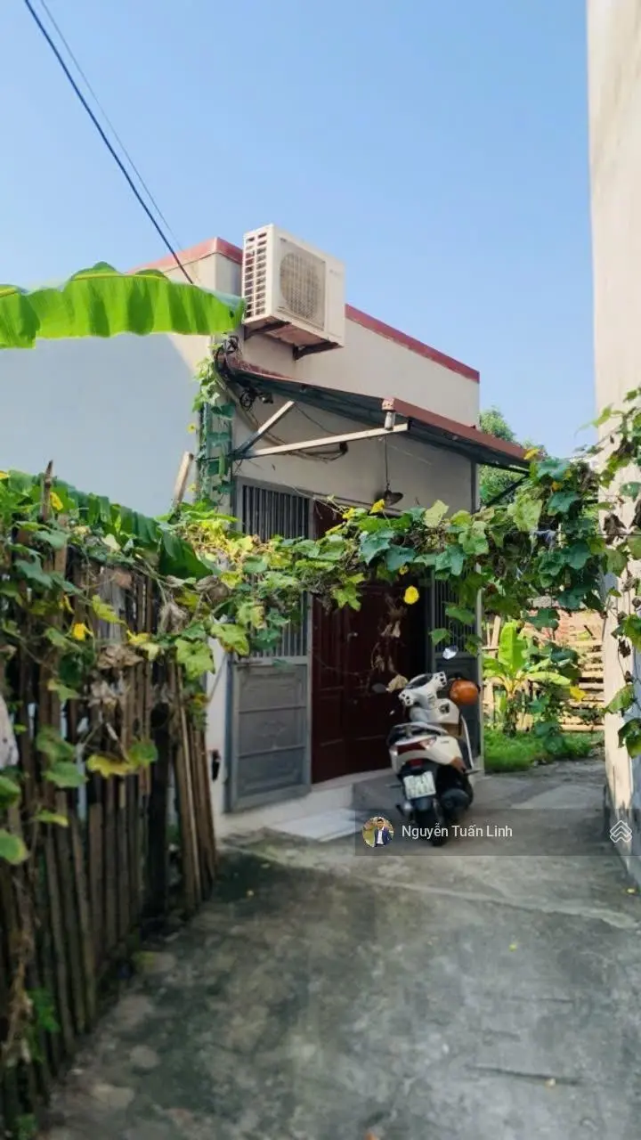 Bán căn nhà cấp 4: 46m2 Khê Nữ, Nguyên Khê nhà đẹp ở ngay - Kia Morning đỗ cửa