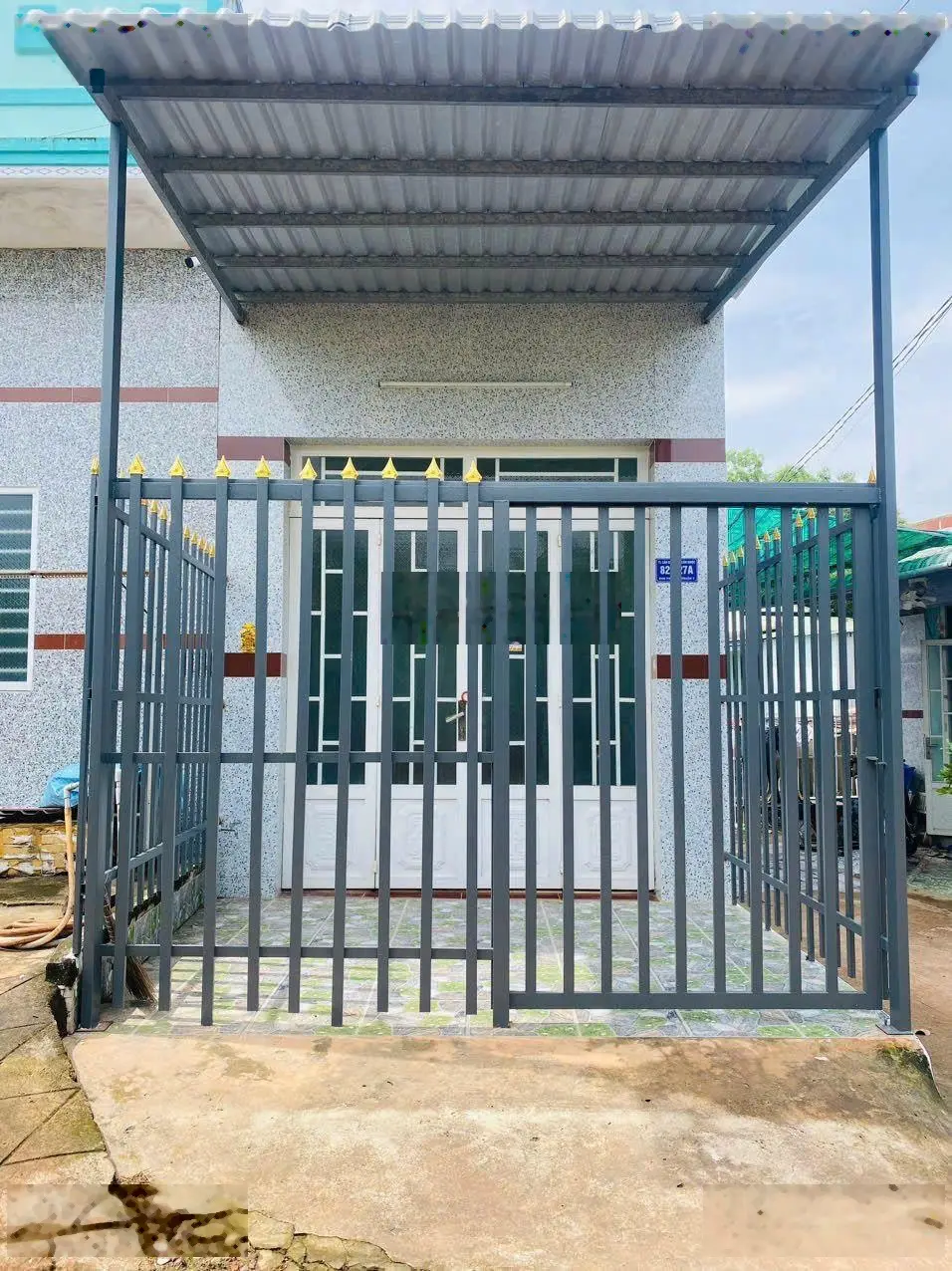 Bán nhà cấp 4 đường đê Mồng Gà tt Cần Giuộc