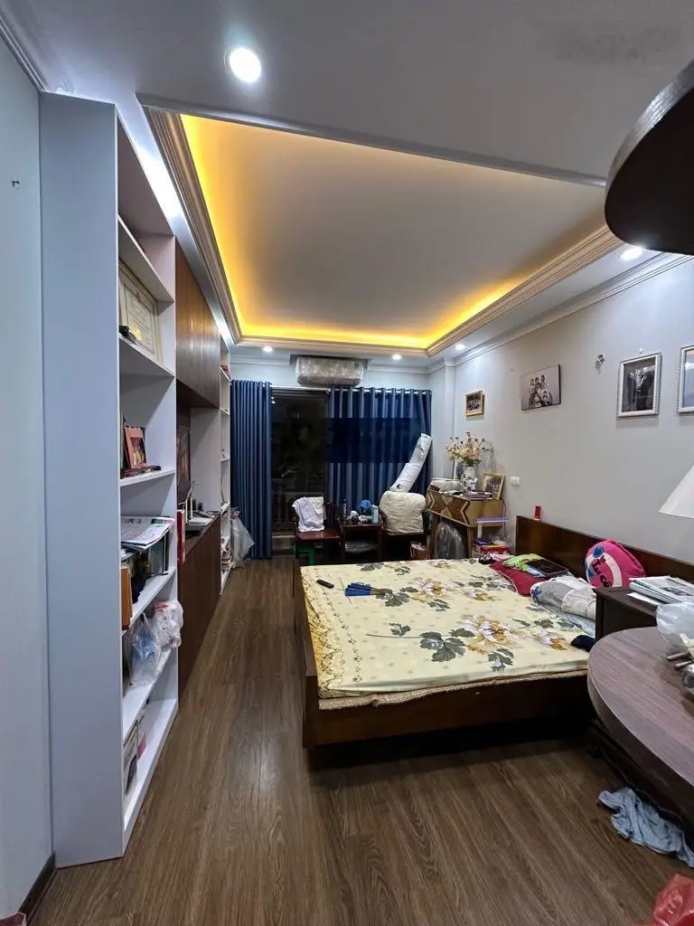 BÁN NHÀ TRƯƠNG ĐỊNH 52 M2 -4 TẦNG OTO ĐỖ CỬA - VÀI BƯỚC CHÂN OTO TRÁNH - 8.05 TỶ