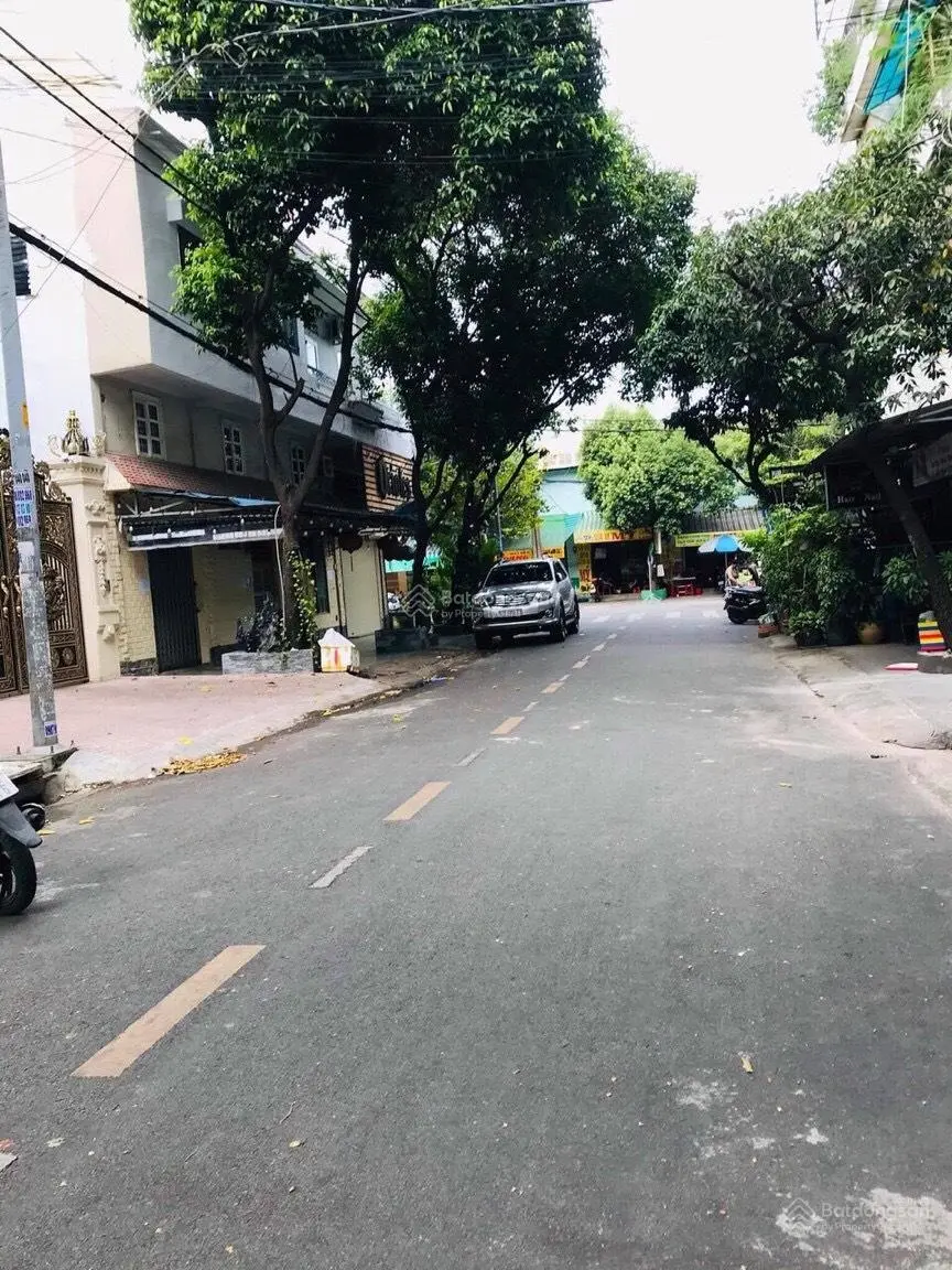 Duy nhất mặt tiền k300 nguyễn minh hoàng dt 5x20m 3 lầu giá chỉ 18,5t tl