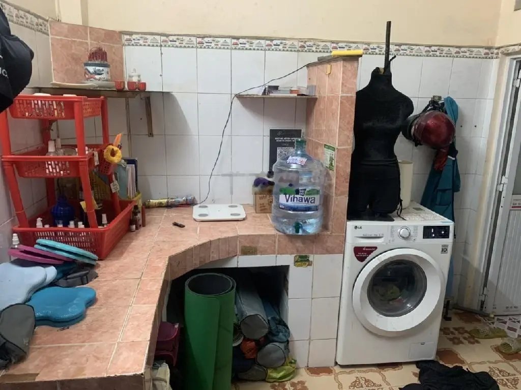 Mặt tiền đường Số P4 Q4 - khu kinh doanh sầm uất - một đời chủ - 40m2 - ngang 4m chỉ 10,5tỷ