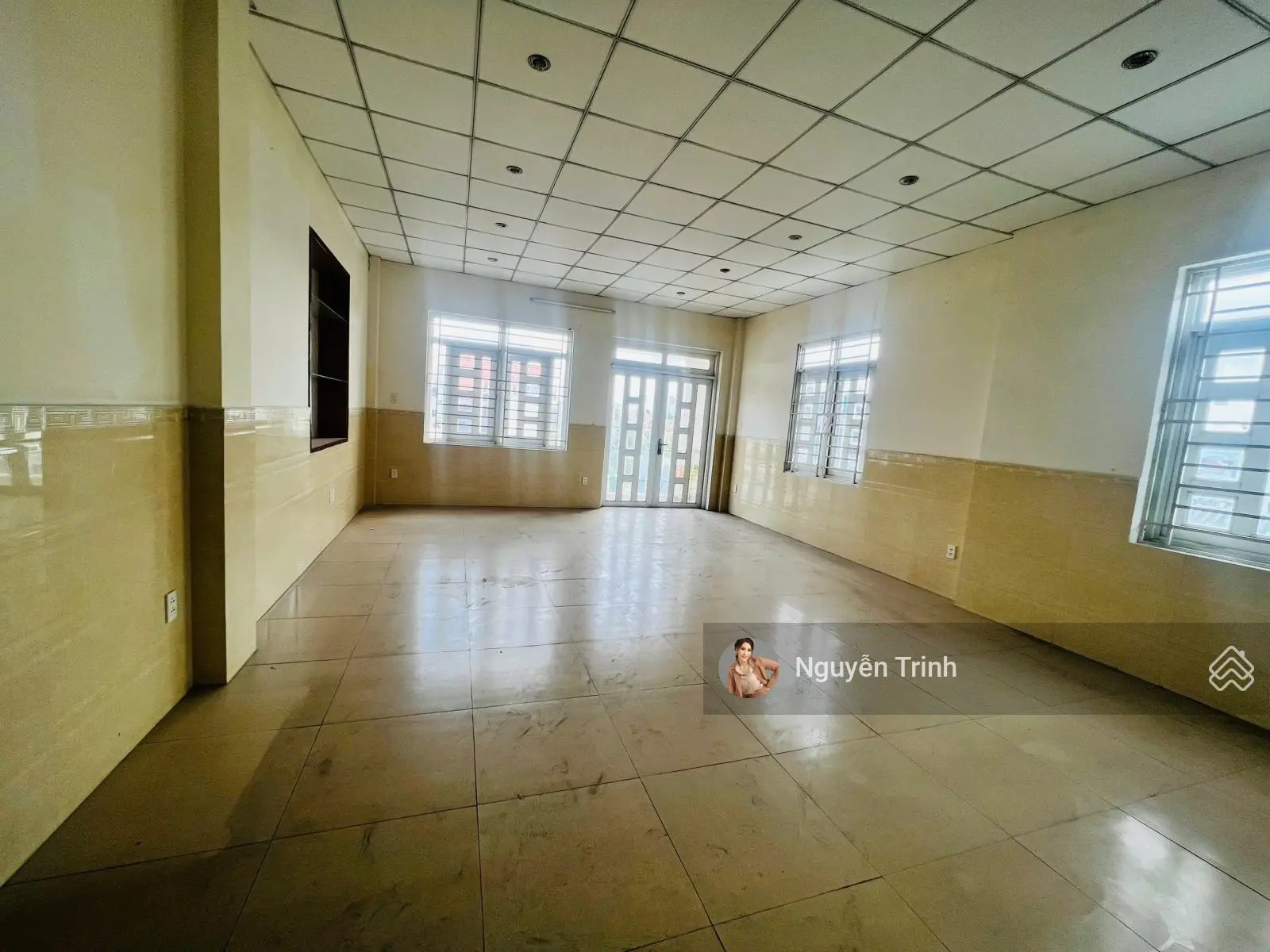 Giảm Sâu Bán Gấp Nhà 2 Mặt Tiền 3 Lầu Ngay Vành Đai, Vị trí đắc địa.Xây Kiên Cố,KD mọi ngành nghề