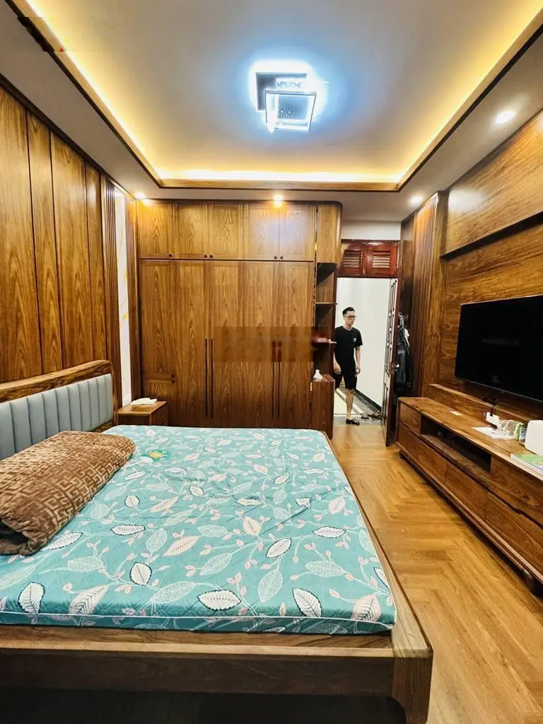 KĐG Ngô Thì Nhậm, Hà Đông, Ô tô tránh, Chị Thủy bán nhà 51m, phân lô, gần chợ, chỉ hơn 10 tỷ