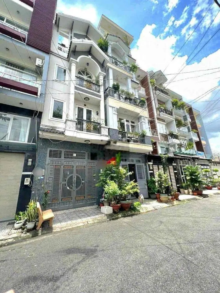 Bán lỗ 500tr nhà hẻm 6m Bùi Thị Xuân, Phường 2, Tân Bình. Giá 3,85 tỷ.