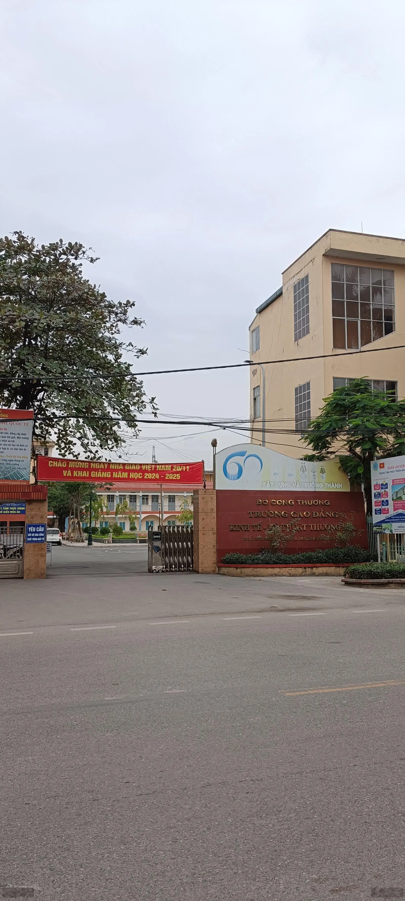 Siêu phẩm Phú Lương, Hà Đông, 46m, 5 tầng, giá 4,9 tỷ Ô tô 7 nằm trong nhà, kinh doanh